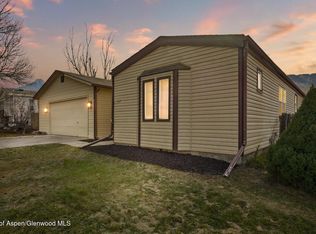 227 E Tamarack Cir, Parachute, CO 81635