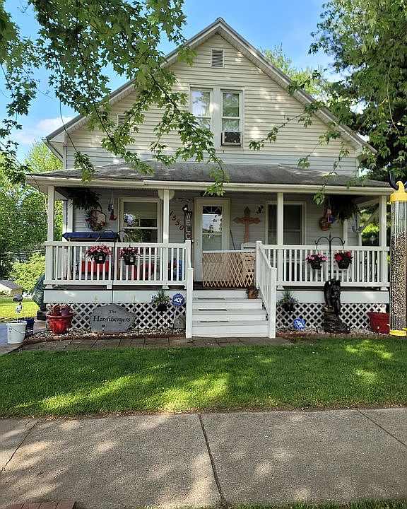 1st image of 1550 Sterling Ave
