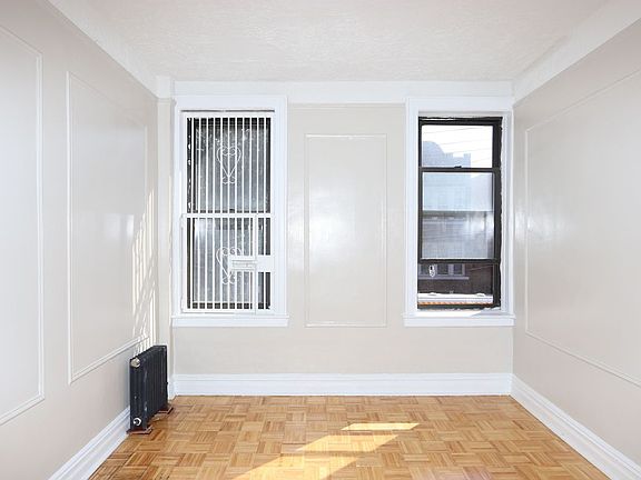 4th image of 1245 59th St APT B1