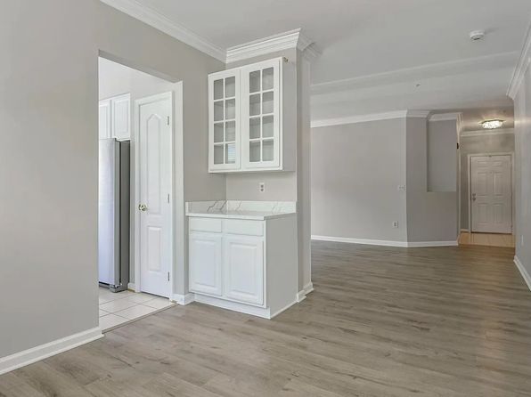 20901 Cedarpost Sq