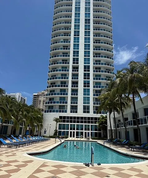 1945 S Ocean Dr #509 — Photo 1