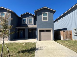 6303 Luglio Ln, San Antonio, TX 78233