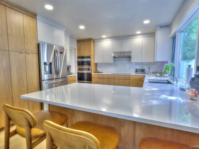18 Seaview Ln — Photo 8