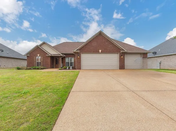424 Strawberry Ridge Dr, Medina, TN 38355