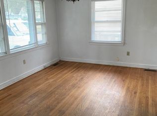 1274 Maxwell St, North Charleston, SC 29405