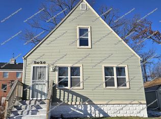 5626 Massachusetts St, Merrillville, IN 46410