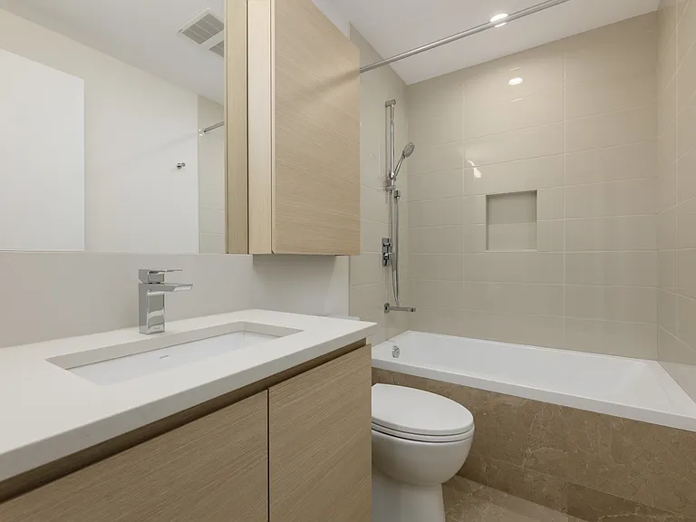 2108 Gilmore Ave #4706 — Photo 14