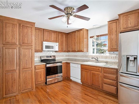 5th image of 6371 Altman Dr