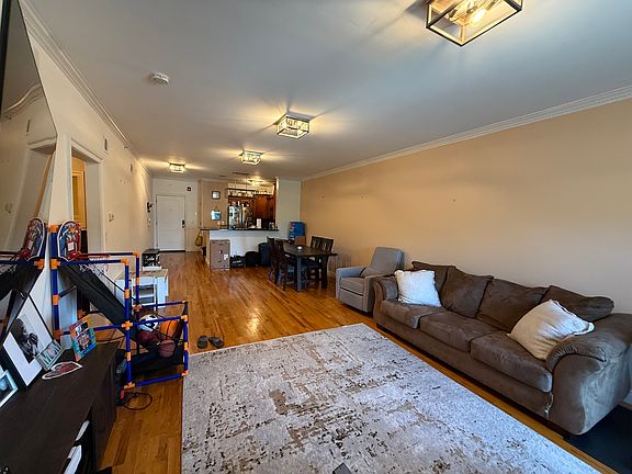 3rd image of 29-31 Freeman St APT B1