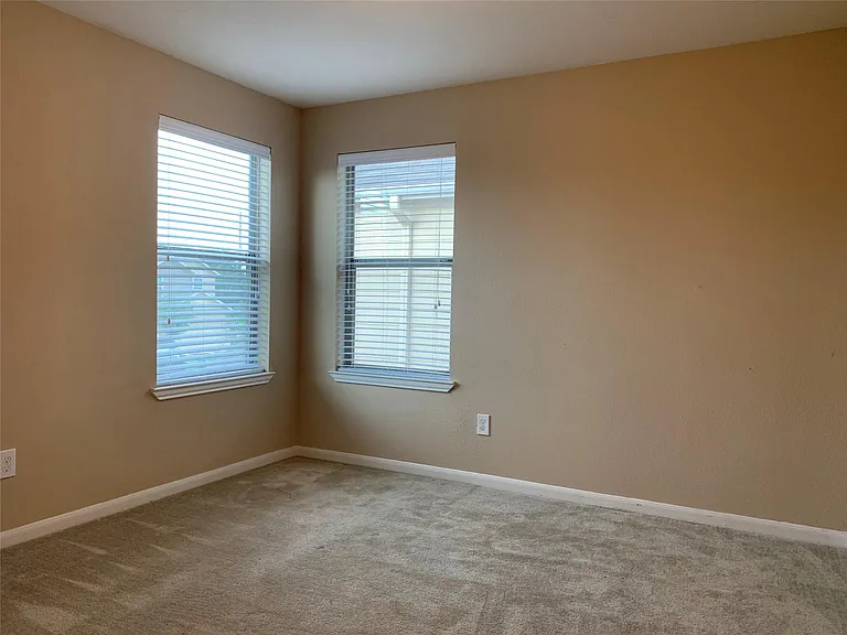 17038 Wilthorne Gardens Ct — Photo 17