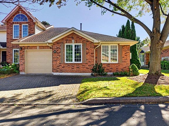 3rd image of 141 Welland Vale Rd #29