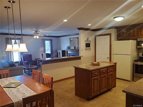 5th image of 7449 Plum Rose Ct
