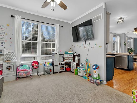 5th image of 2218 Ashby Ln