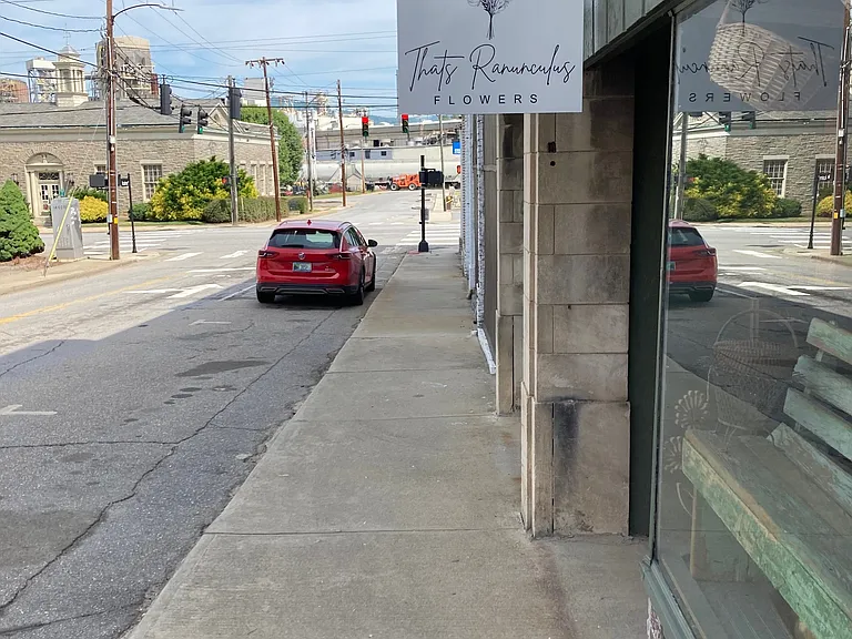 77 Academy St — Photo 23