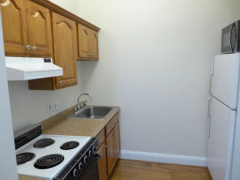 1719 Saint Paul St #3 — Photo 5