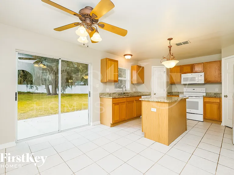 6430 Gondola Dr — Photo 4