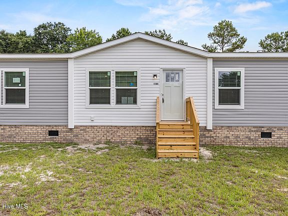 3rd image of 1184 Easy Street SE