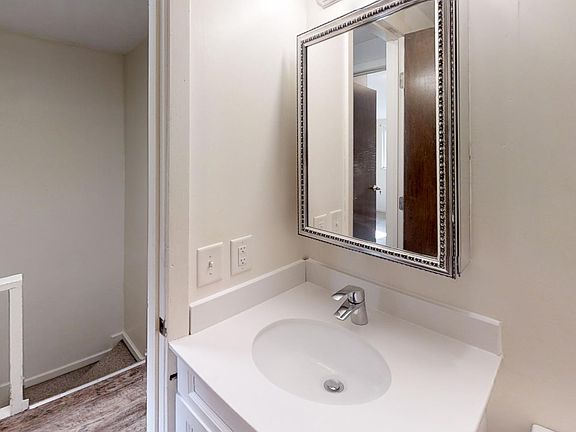2nd image of 95 Chittenden Ave #D