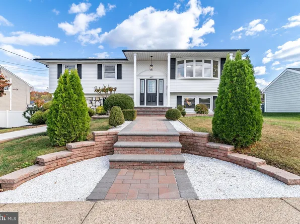417 Auburn St, Woodbury Heights, NJ 08097