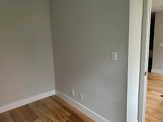 Rented by Premier One Realty LLC | media 21