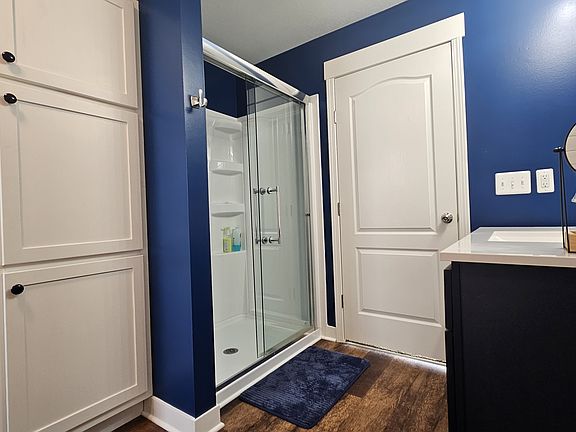 2nd image of 9885 Bellcrest Blvd #182