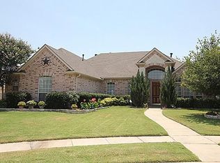 7808 Heatherbrook Ct, North Richland Hills, TX 76182