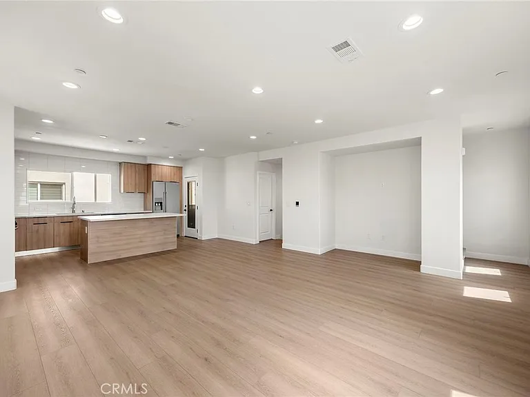 7692 9th St #105 — Photo 8