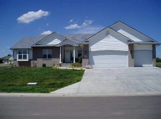 1330 Kala Ct, El Dorado, KS 67042
