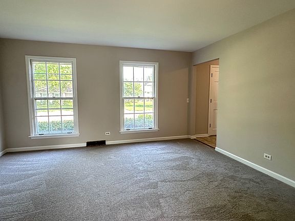 2nd image of 6645 Stowe Ct