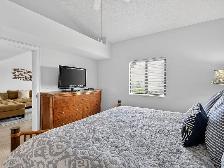 101 Ocean Bluffs Blvd #504 — Photo 23