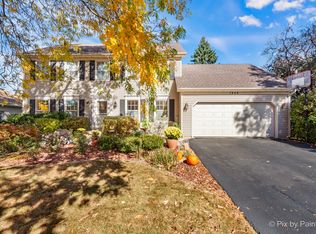 1844 Vassar Dr, Naperville, IL 60565