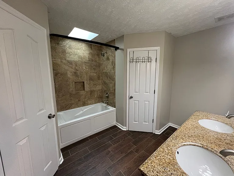 1819 Turnstone Ct — Photo 8