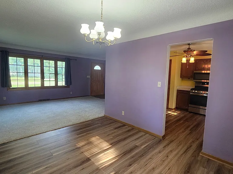 214 SW Arlan Dr — Photo 4