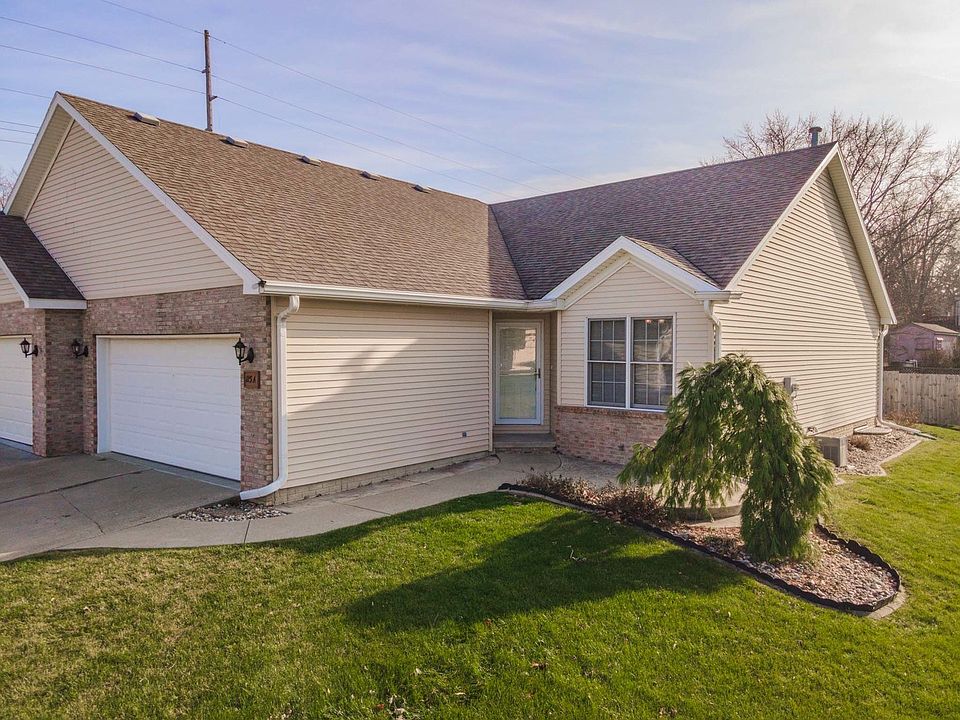 Attached 115 Meadow Ridge Unit A