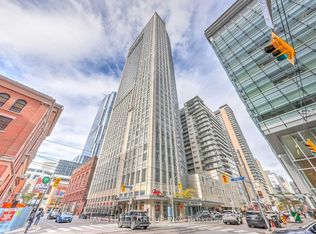 210 Victoria St #2006, Toronto, ON M5B 2R3