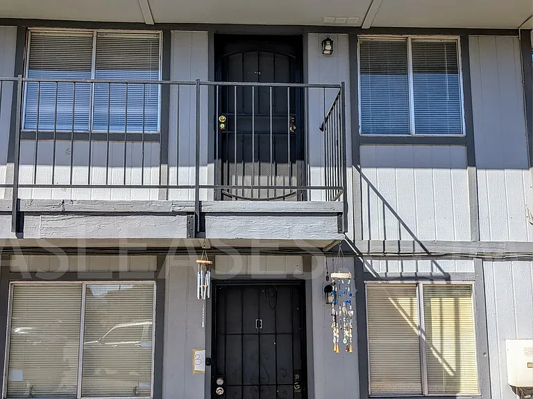301 Eastminister Ct #C — Photo 6