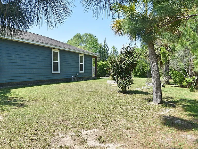 416 Tropical Way — Photo 6