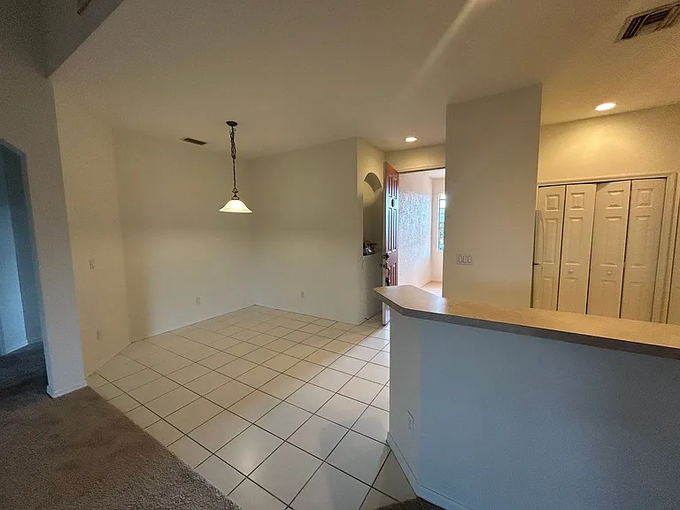 4255 Liron Ave #202 — Photo 8