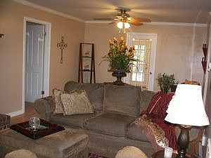 5th image of 106 Lakeshore Dr