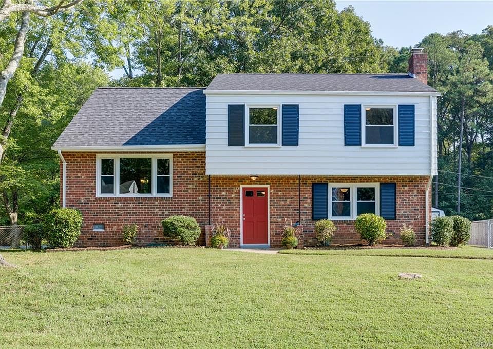 1st image of 6301 Daleshire Dr