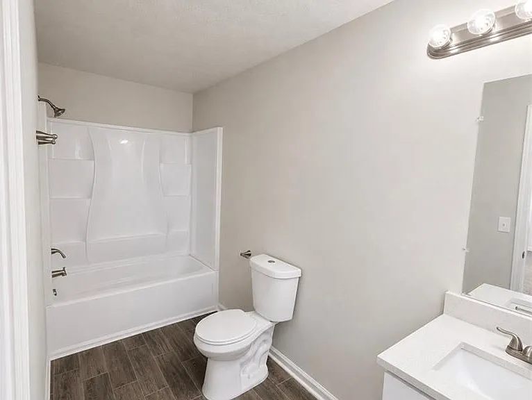 5571 Tunbridge Wells Rd — Photo 9