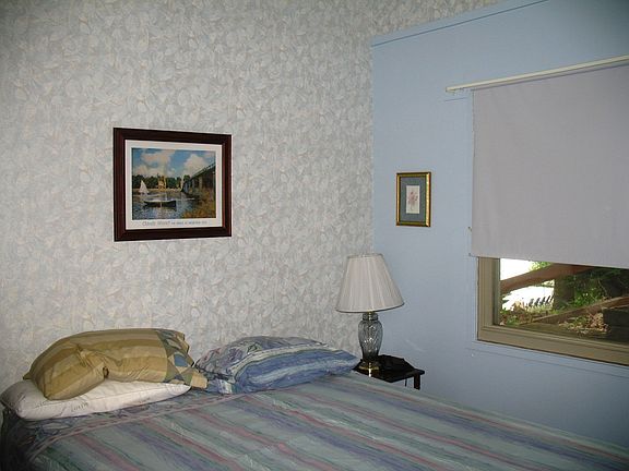 5th image of 7700 Lakewood Dr
