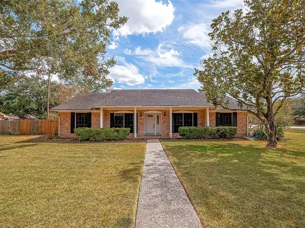 2607 Gun Powder Lane, Pearland, TX 77581