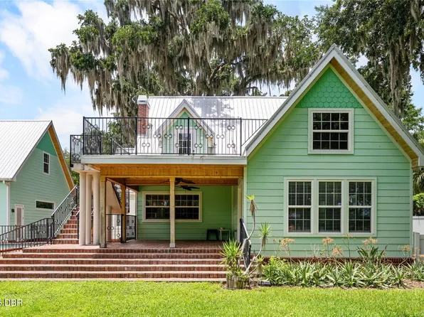 2424 E New York Ave, Deland, FL 32724