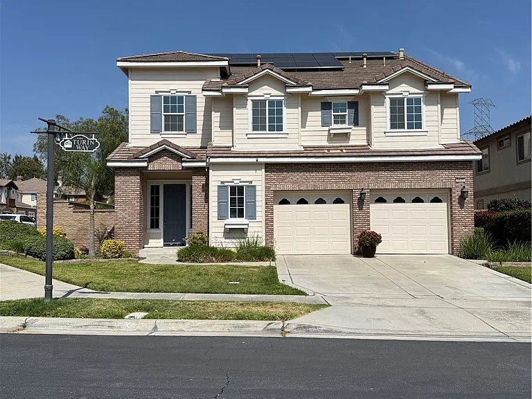 5425 Turin Way — Photo 1