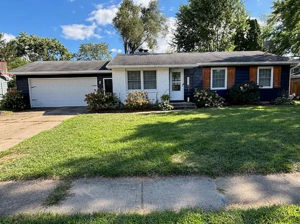 1819 Woodland Dr, Portage, MI 49024