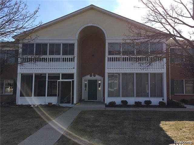 1st image of 8187 Grays Dr APT B4
