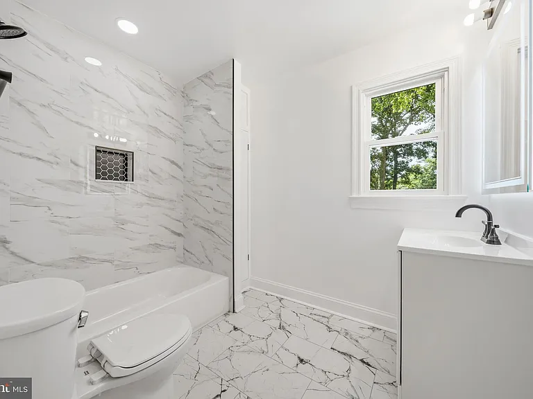2608 Holly Dr — Photo 20