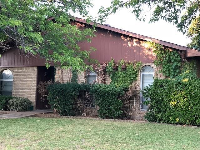 1st image of 3114 S Holiday Dr