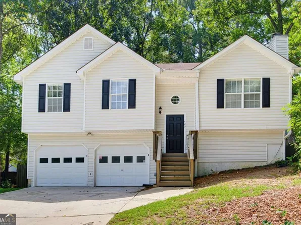 420 Blake Dr, Douglasville, GA 30134